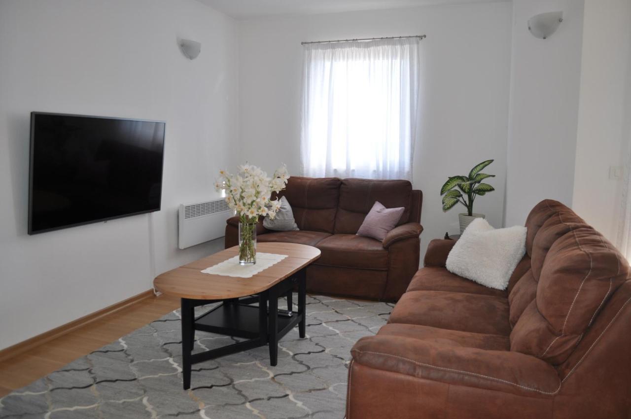 Apartment Dragana Makarska Ngoại thất bức ảnh