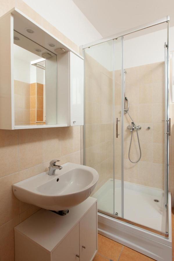 Apartment Dragana Makarska Ngoại thất bức ảnh